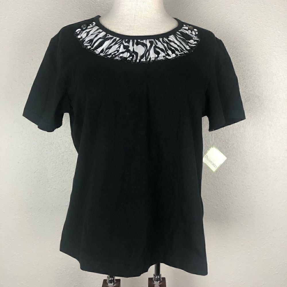 NWT Passports short Sleeve Top Size Large